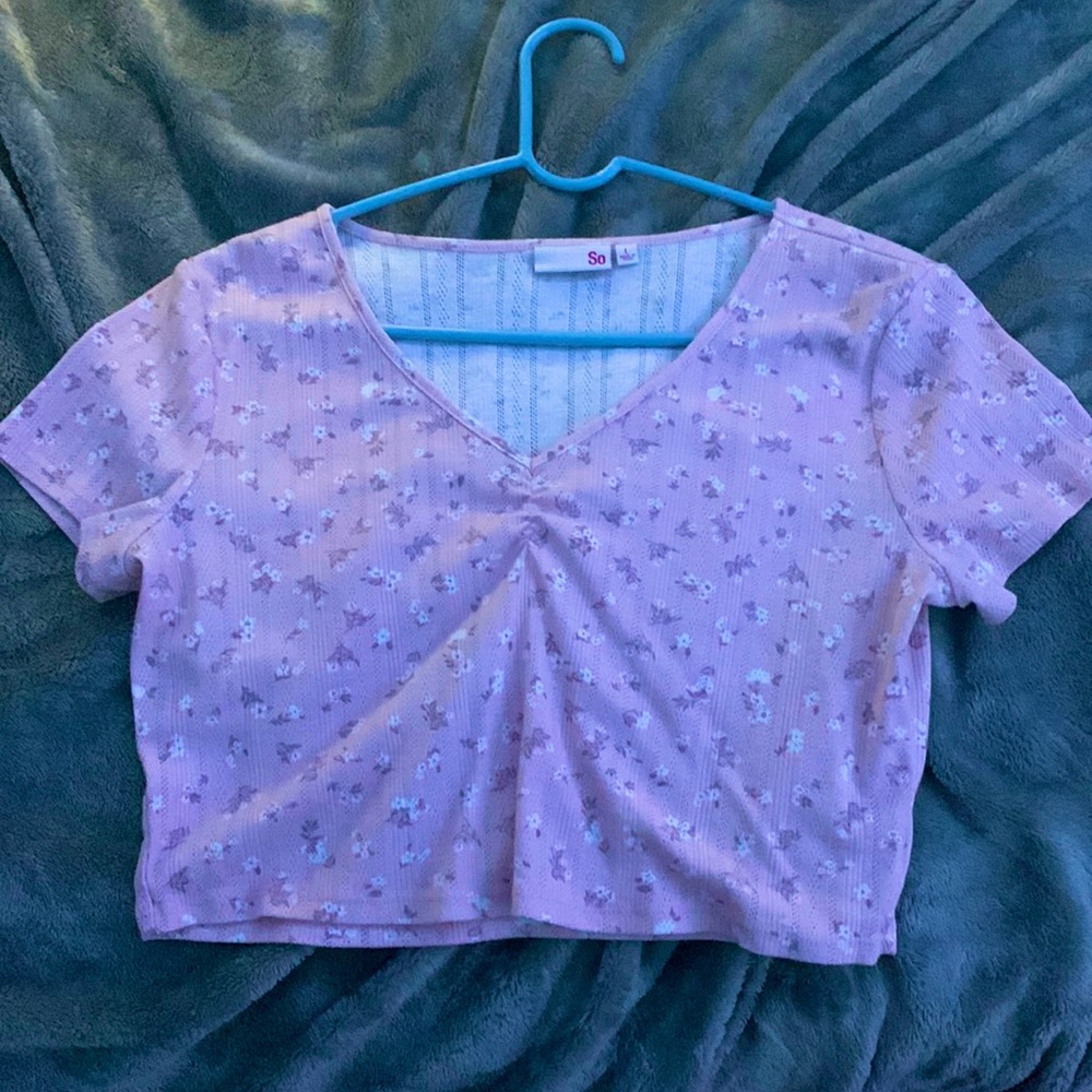 Large, SO, pink crop top